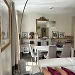 Modern Eiffel Tower Apartment